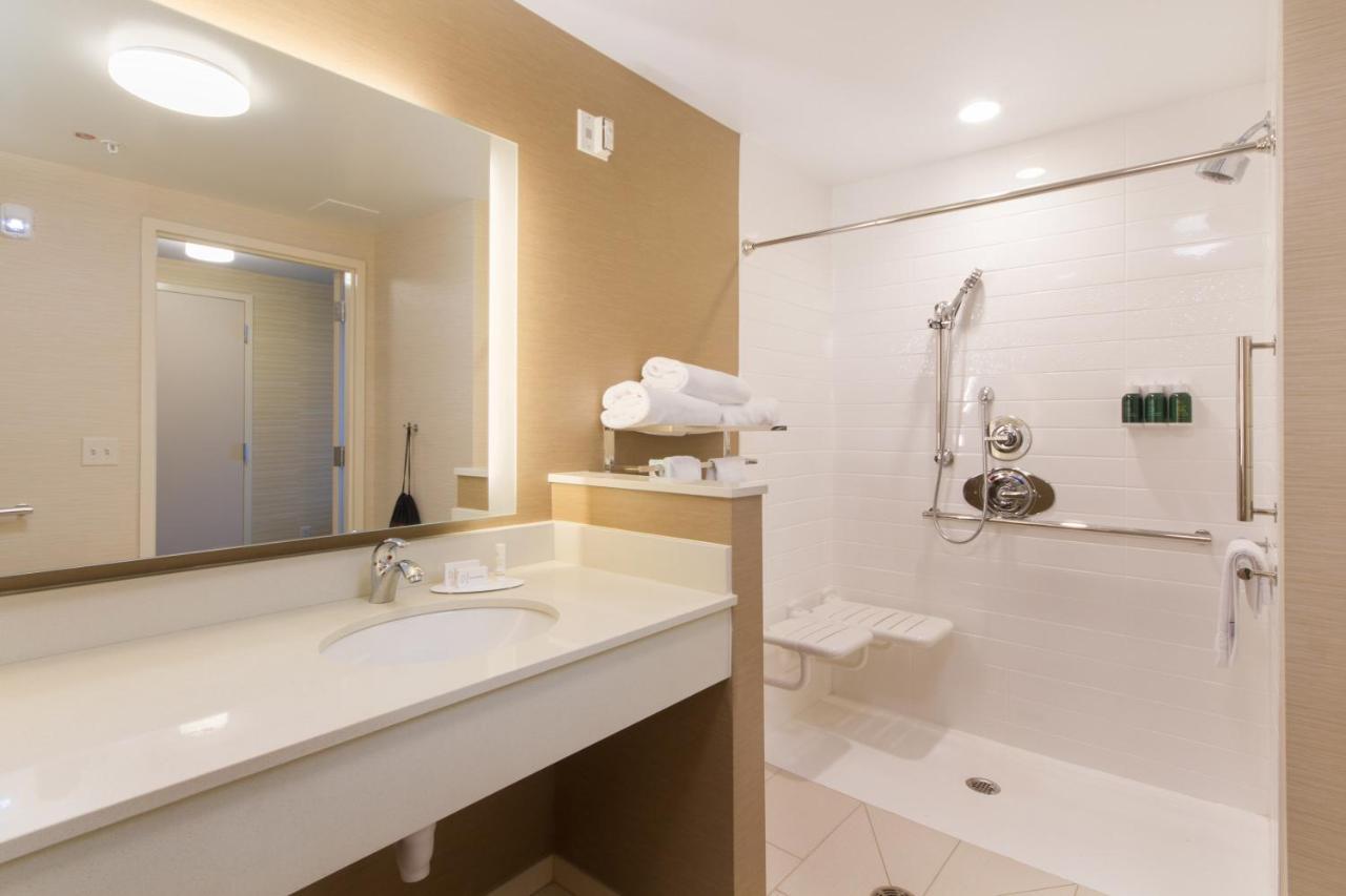 Fairfield Inn & Suites By Marriott Buffalo Amherst/University Eksteriør billede