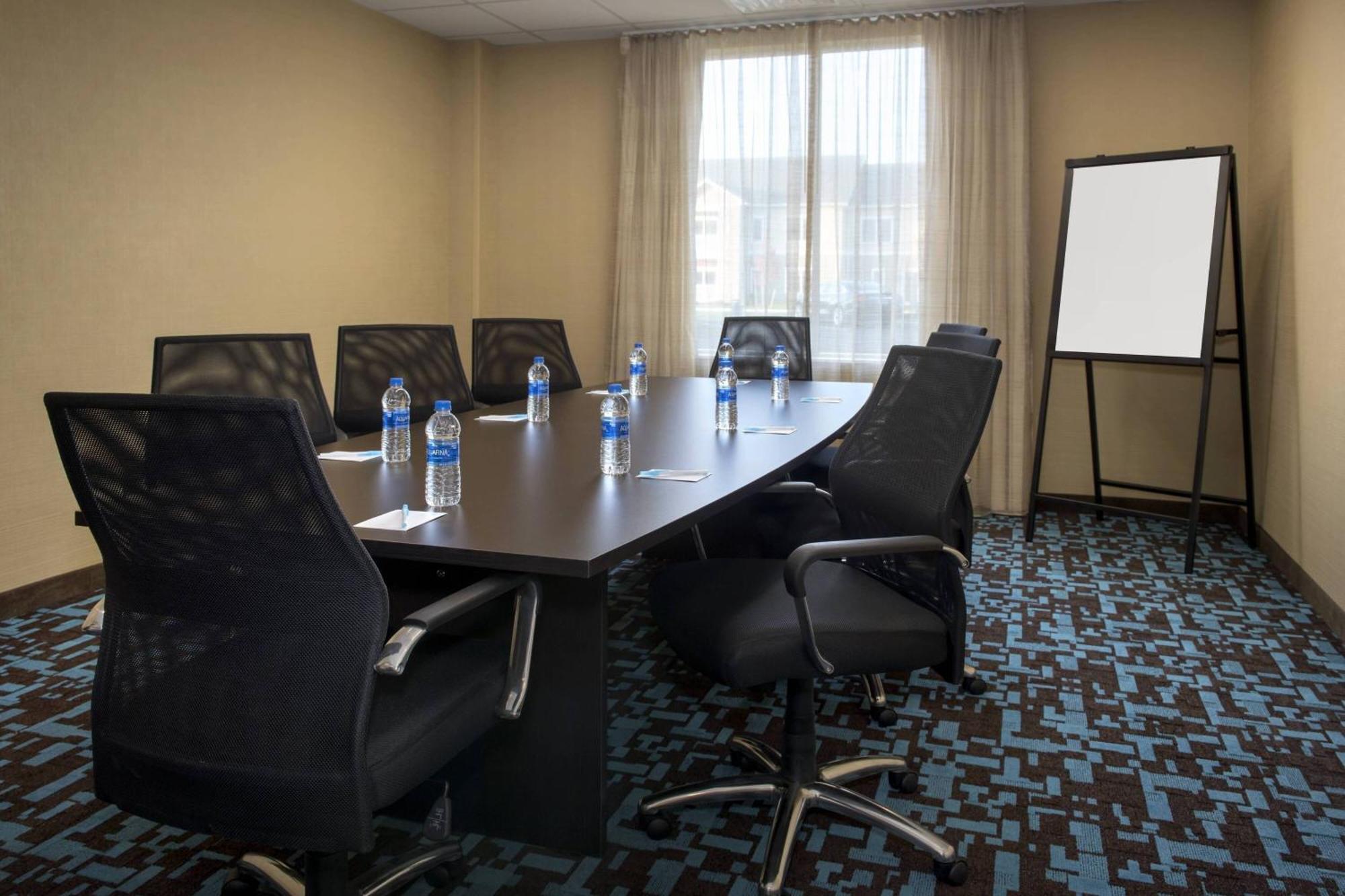 Fairfield Inn & Suites By Marriott Buffalo Amherst/University Eksteriør billede